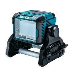 Makita DML811 18V akku / 230V käyttöinen työmaavalaisin. 750/1500/3000 lumen. Ei akkua ei laturia. * IP65 suojaus akkukäytössä *