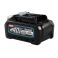Makita bl4040 40v 4,0ah xgt li-ion akku, varaustilan näytöllä.